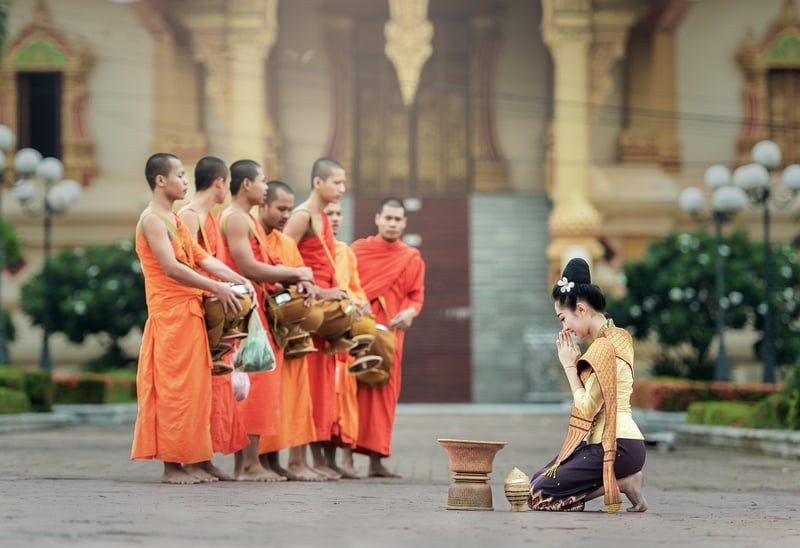 Floating Market Tour in Bangkok, Thailand